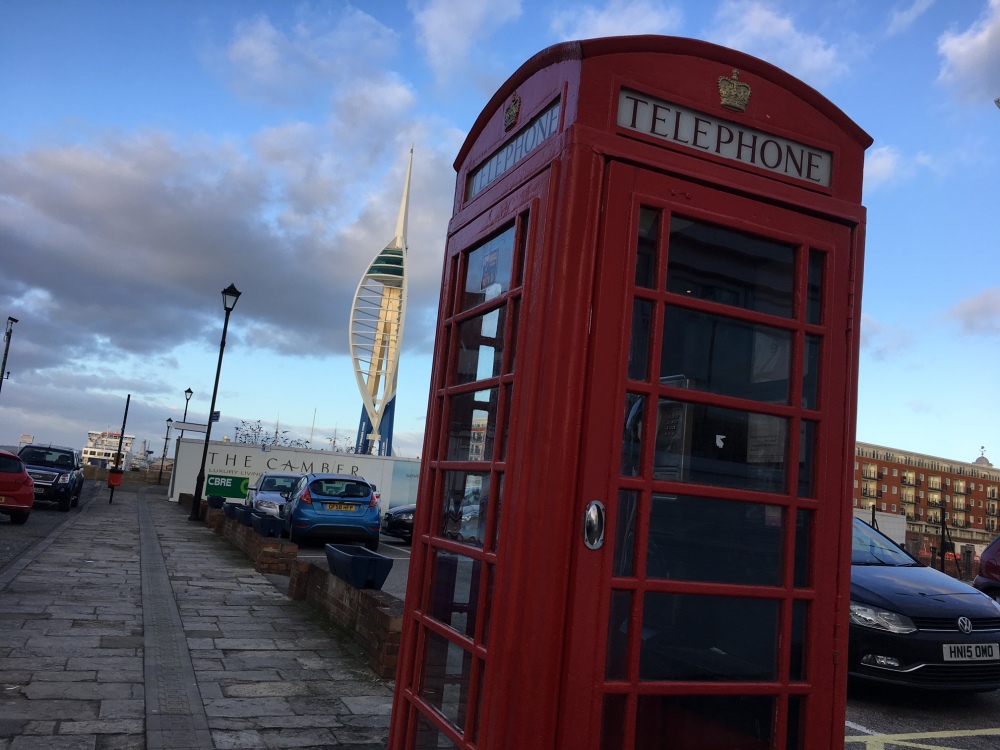 K6 Telephone Kiosk in Old Portsmouth by Sue Lowry